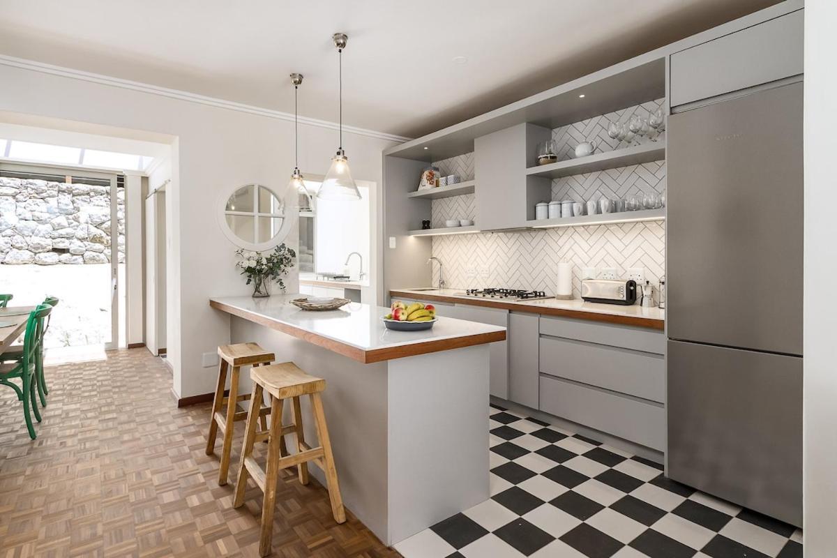 The Quarry -townhouse Below Table Mountain+pool Apartment Cape Town